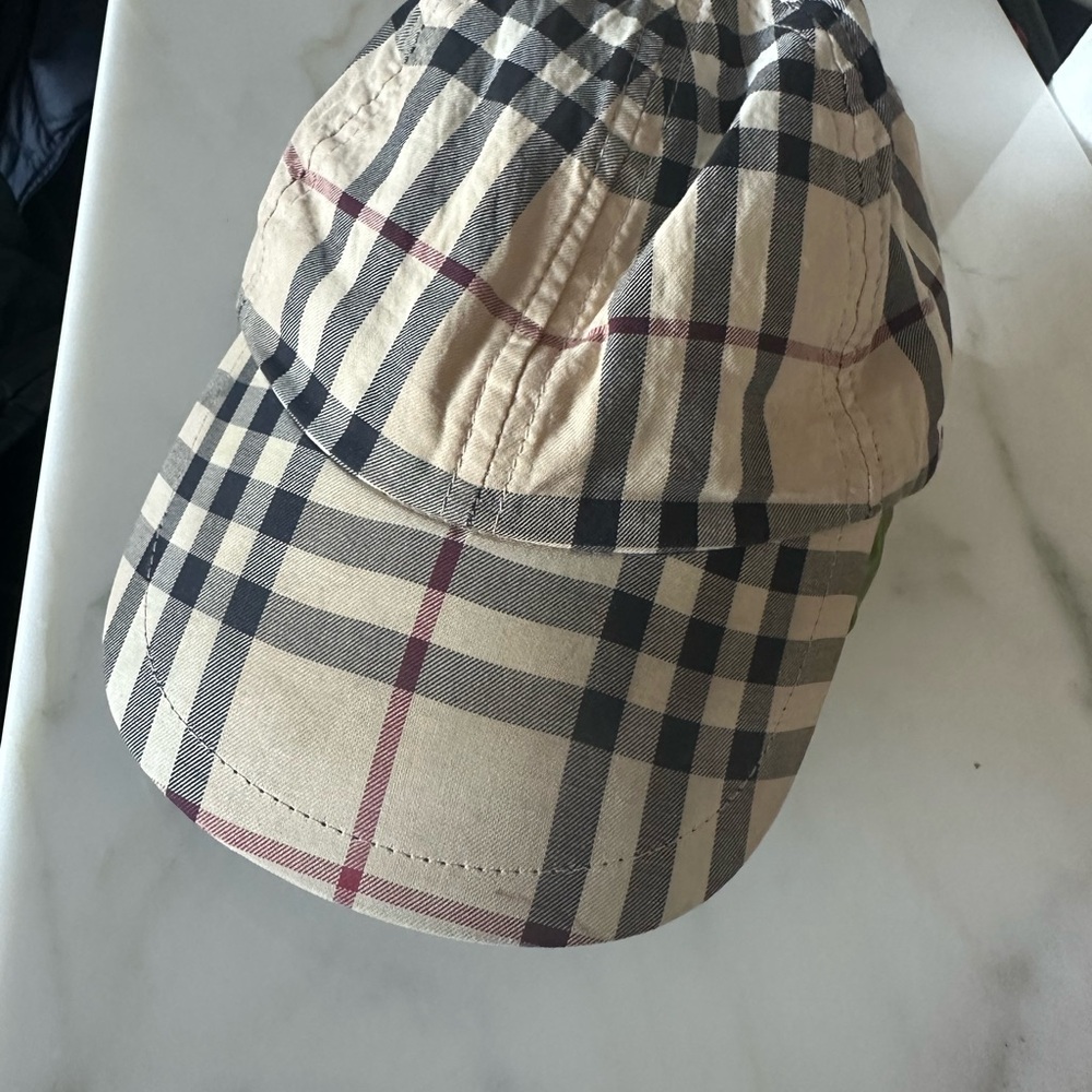 Burberry cap